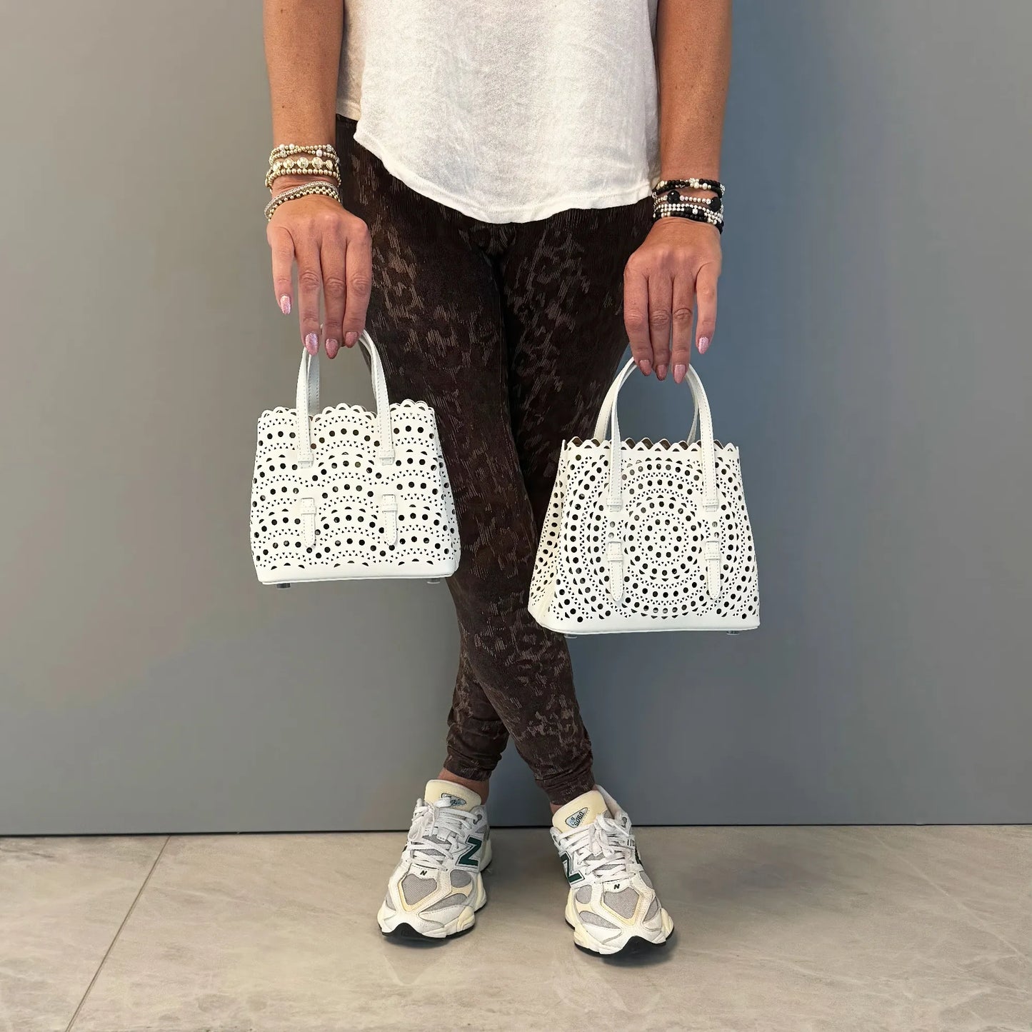The Chloe 16"