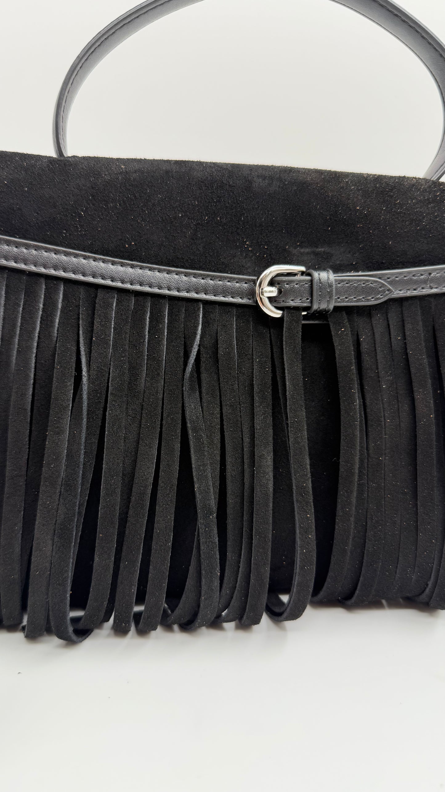 The Pierra –Hand Held Fringe