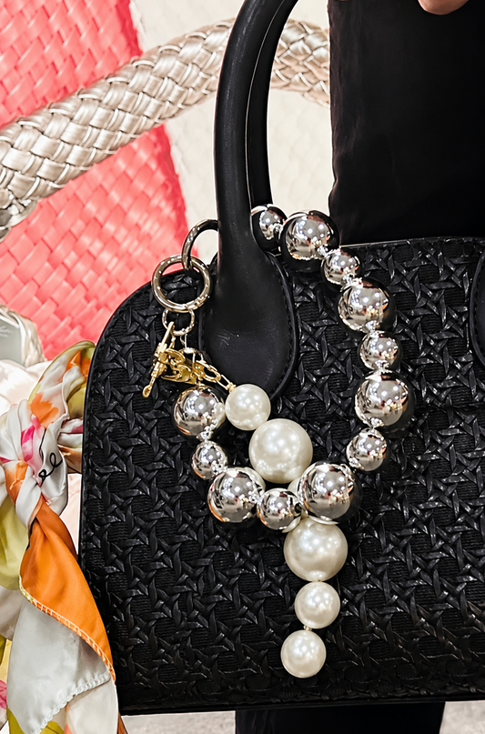 The Gold-en Balls – Charm
