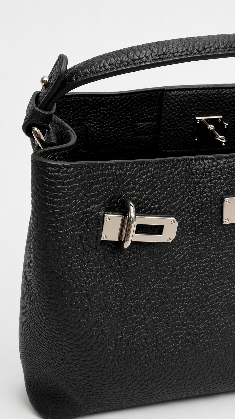 The Pina –Hand Held Purse