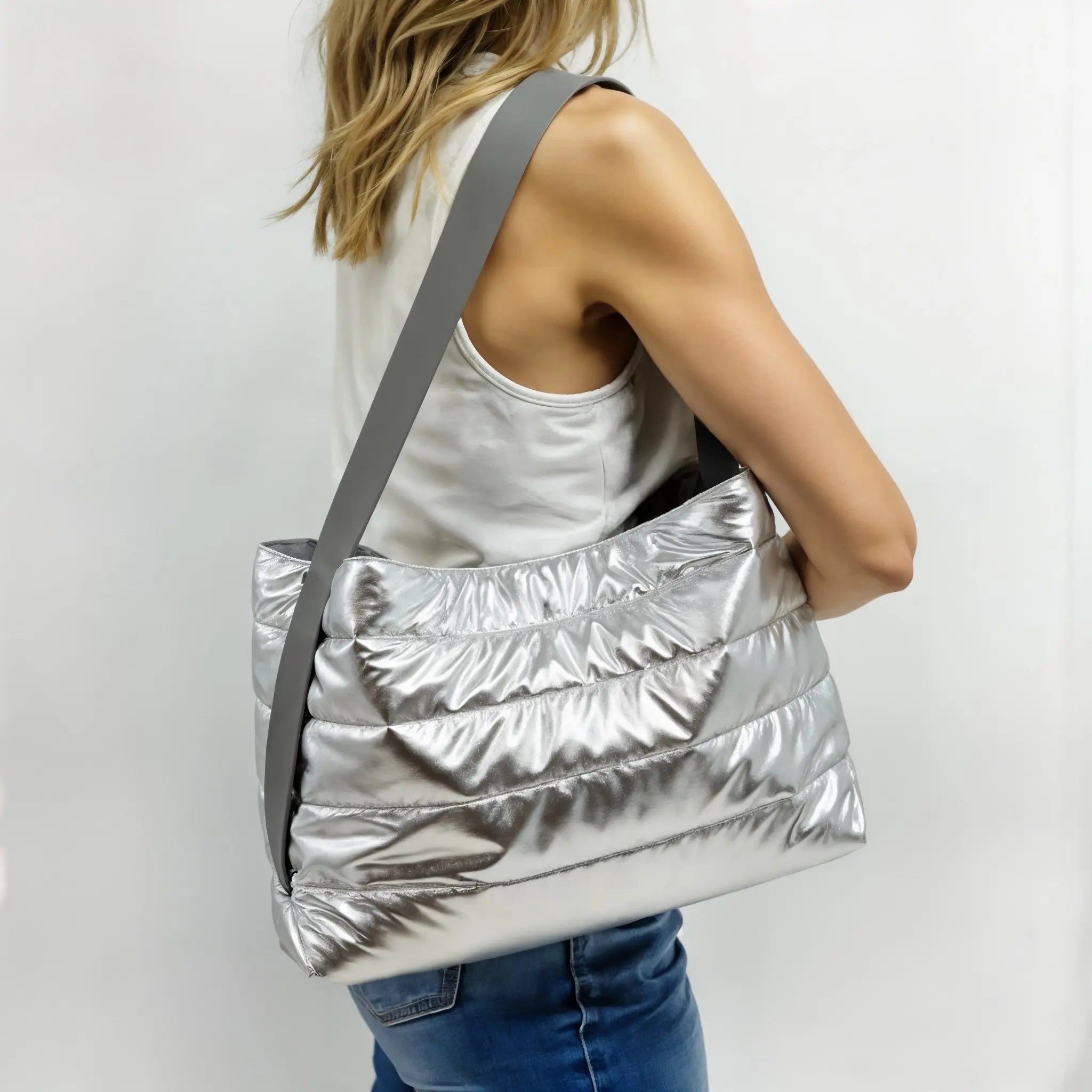 harris-silver-sideview