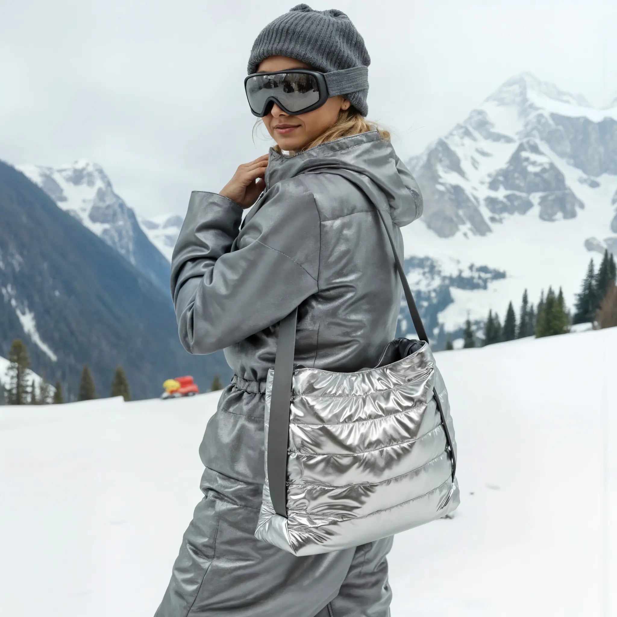 harris-silver-snow-goggles